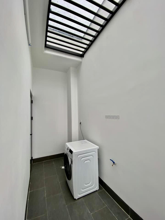 Phần sân phơi nhro và riêng lẻ Phần sân phơi nhro và riêng lẻ