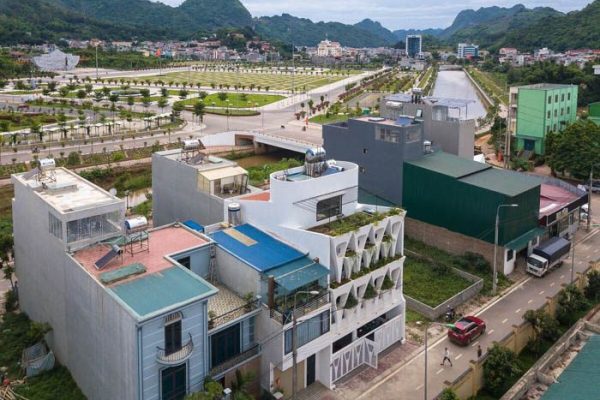Nhà lệch tầng xanh sạch mát tổng chi phí 6 tỉ đồng tại Sơn La